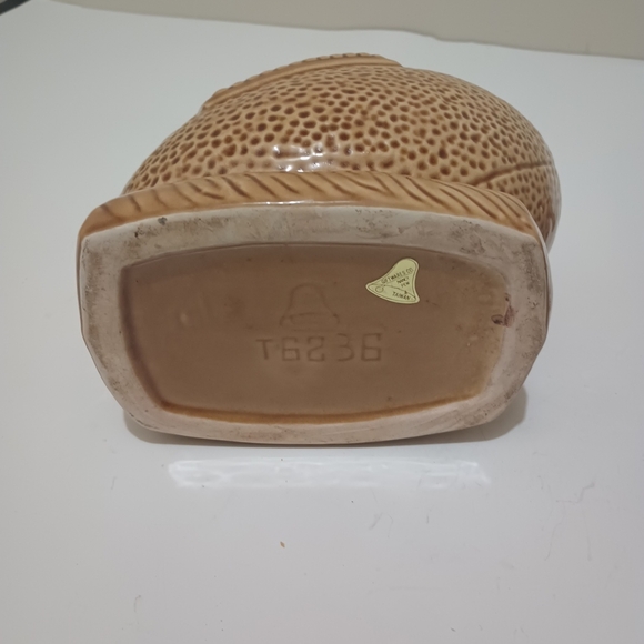 Vintage Giftwares Co.Nancy Pew Ceramic Football Planter Snack Bowel Taiwan Japan - Picture 12 of 12